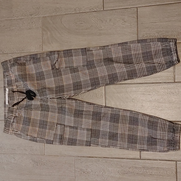 Gifted To My 200th Sell 3-3-26 - Picture 3 of 9